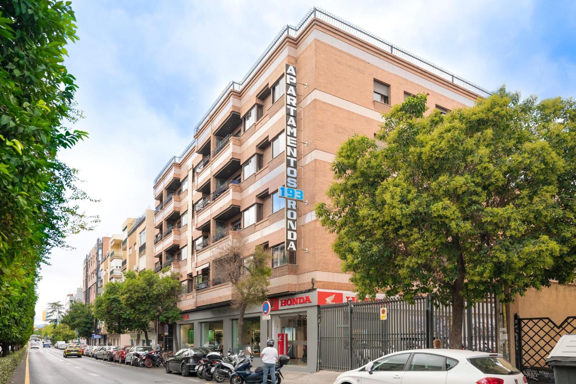 Ronda Suites 193 Junto A Hospitales Y Cerca Centro Con Parking Gratis Granada Buitenkant foto